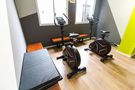 Studio para alugar com 20m², 1 quarto e sem vaga Studio para alugar com 20m², 1 quarto e sem vagaÁrea comum - Academia