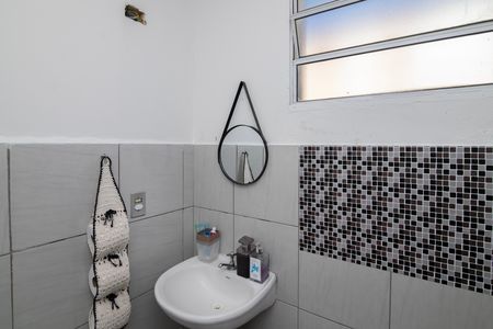 Apartamento para alugar com 48m², 2 quartos e 1 vaga Apartamento para alugar com 48m², 2 quartos e 1 vagaBanheiro
