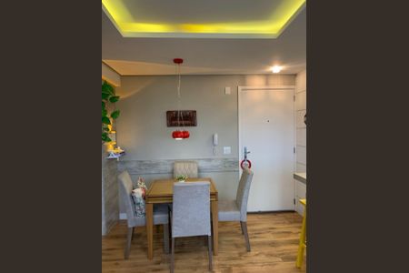 Sala de apartamento à venda com 3 quartos, 65m² em Azenha, Porto Alegre