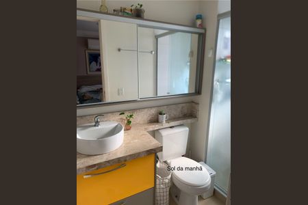 Apartamento à venda com 65m², 3 quartos e 2 vagas Apartamento à venda com 65m², 3 quartos e 2 vagasBanheiro