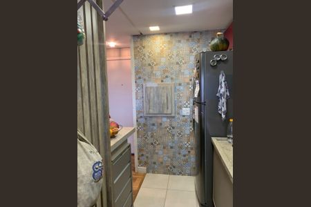 Cozinha de apartamento à venda com 3 quartos, 65m² em Azenha, Porto Alegre