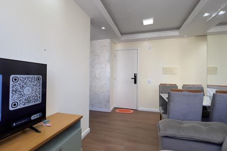 Sala de apartamento para alugar com 2 quartos, 44m² em Vila Nova Bonsucesso, Guarulhos