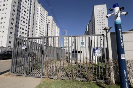 Apartamento para alugar com 44m², 2 quartos e 1 vagaFachada com placa