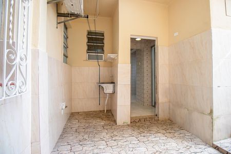 Apartamento para alugar com 100m², 3 quartos e sem vaga Apartamento para alugar com 100m², 3 quartos e sem vagaÁrea de Serviço