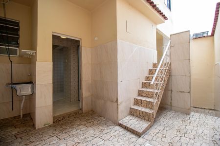 Apartamento para alugar com 100m², 3 quartos e sem vaga Apartamento para alugar com 100m², 3 quartos e sem vagaÁrea de Serviço