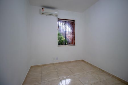 Apartamento para alugar com 100m², 3 quartos e sem vaga Apartamento para alugar com 100m², 3 quartos e sem vagaQuarto 1