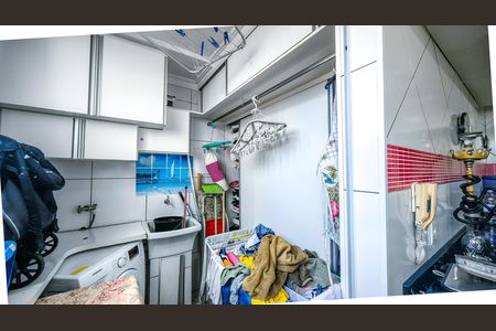 Apartamento à venda com 74m², 2 quartos e 1 vaga Apartamento à venda com 74m², 2 quartos e 1 vagaCozinha e Área de Serviço