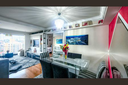 Apartamento à venda com 74m², 2 quartos e 1 vaga Apartamento à venda com 74m², 2 quartos e 1 vagaSala