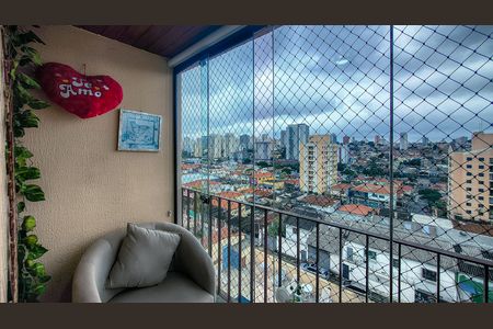 Apartamento à venda com 74m², 2 quartos e 1 vaga Apartamento à venda com 74m², 2 quartos e 1 vagaVaranda da Sala