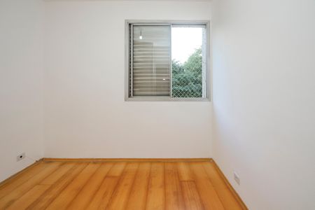 Apartamento para alugar com 74m², 2 quartos e 1 vagaQuarto