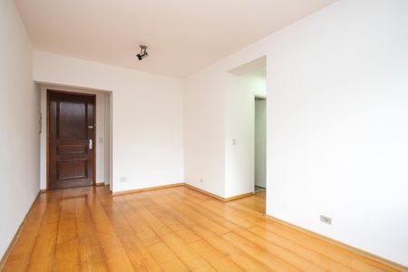 Apartamento para alugar com 74m², 2 quartos e 1 vagaSala