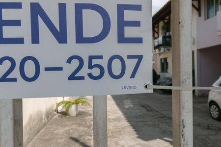 Casa de condomínio à venda com 90m², 4 quartos e 2 vagas