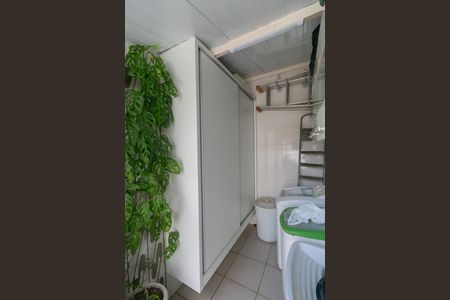 Casa de condomínio à venda com 90m², 4 quartos e 2 vagas