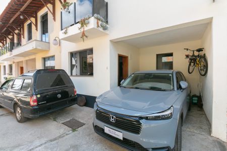 Casa de condomínio à venda com 90m², 4 quartos e 2 vagas