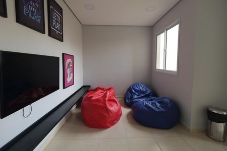Apartamento à venda com 37m², 2 quartos e sem vagaÁrea comum - Sala de Jogos