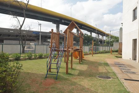 Apartamento à venda com 37m², 2 quartos e sem vagaÁrea comum - Playground