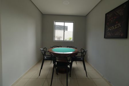 Apartamento à venda com 37m², 2 quartos e sem vagaÁrea comum - Sala de Jogos