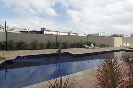 Apartamento à venda com 37m², 2 quartos e sem vagaÁrea comum - Piscina