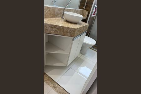 Apartamento para alugar com 42m², 2 quartos e 1 vaga Apartamento para alugar com 42m², 2 quartos e 1 vagaBanheiro