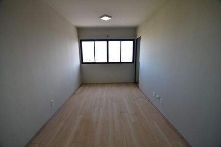 Apartamento para alugar com 75m², 3 quartos e 1 vagaSala