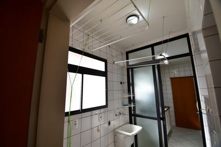 Apartamento para alugar com 75m², 3 quartos e 1 vagaÁrea de Serviço