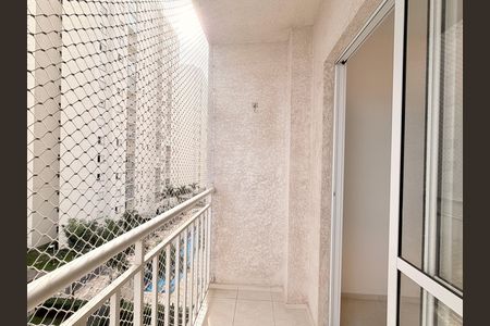 Apartamento para alugar com 52m², 2 quartos e 1 vagaSacada