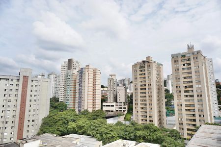 Apartamento para alugar com 130m², 2 quartos e 2 vagas Apartamento para alugar com 130m², 2 quartos e 2 vagasÁrea da Cobertura - Vista
