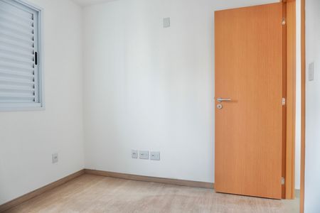 Apartamento para alugar com 130m², 2 quartos e 2 vagas Apartamento para alugar com 130m², 2 quartos e 2 vagasQuarto 1