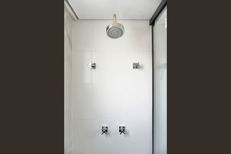 Apartamento para alugar com 130m², 2 quartos e 2 vagas Apartamento para alugar com 130m², 2 quartos e 2 vagasSuíte - Banheiro