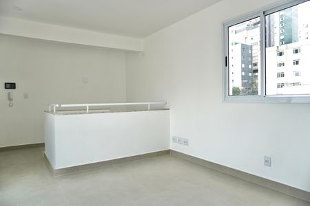 Apartamento para alugar com 130m², 2 quartos e 2 vagas Apartamento para alugar com 130m², 2 quartos e 2 vagasSala da cobertura
