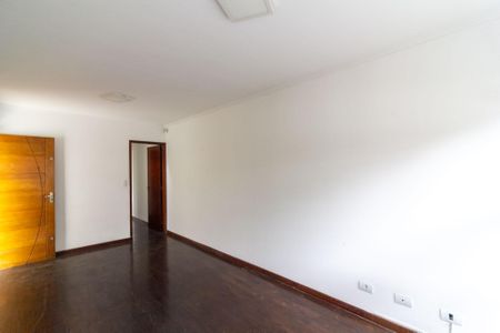 Casa à venda com 125m², 3 quartos e 2 vagas Casa à venda com 125m², 3 quartos e 2 vagasSala de Estar