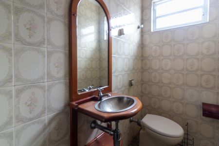 Casa à venda com 125m², 3 quartos e 2 vagas Casa à venda com 125m², 3 quartos e 2 vagasLavabo