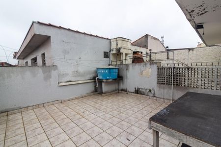 Casa à venda com 125m², 3 quartos e 2 vagas Casa à venda com 125m², 3 quartos e 2 vagasTerraço