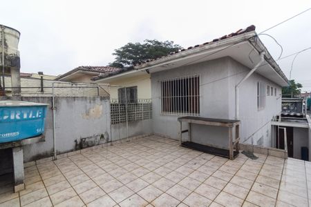 Casa à venda com 125m², 3 quartos e 2 vagas Casa à venda com 125m², 3 quartos e 2 vagasTerraço