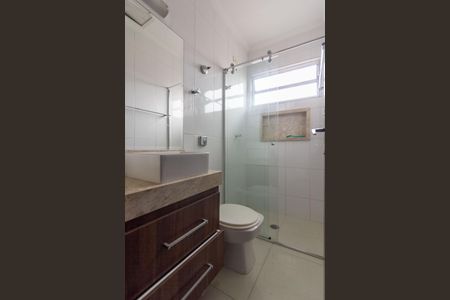Casa à venda com 125m², 3 quartos e 2 vagas Casa à venda com 125m², 3 quartos e 2 vagasBanheiro Social