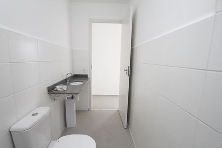 Apartamento para alugar com 70m², 3 quartos e 2 vagasBanheiro Social