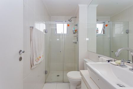 Apartamento para alugar com 62m², 2 quartos e 2 vagas Apartamento para alugar com 62m², 2 quartos e 2 vagasBanheiro