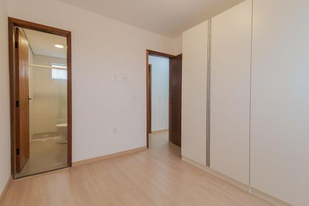 Apartamento para alugar com 52m², 2 quartos e 1 vaga Apartamento para alugar com 52m², 2 quartos e 1 vagaQuarto Suíte