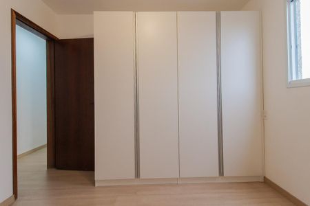Apartamento para alugar com 52m², 2 quartos e 1 vaga Apartamento para alugar com 52m², 2 quartos e 1 vagaQuarto Suíte