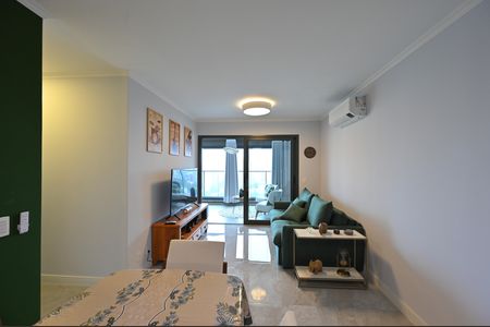 Apartamento para alugar com 90m², 3 quartos e 1 vagaSala