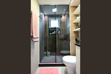 Apartamento à venda com 75m², 2 quartos e 2 vagasBanheiro Suíte
