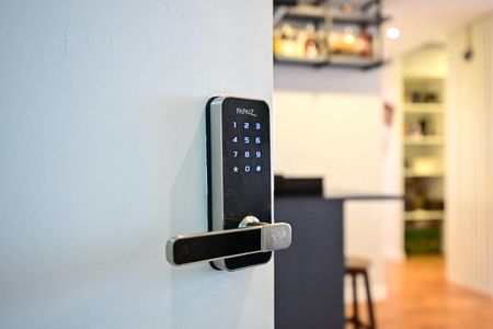 Apartamento à venda com 75m², 2 quartos e 2 vagasFechadura Eletrônica