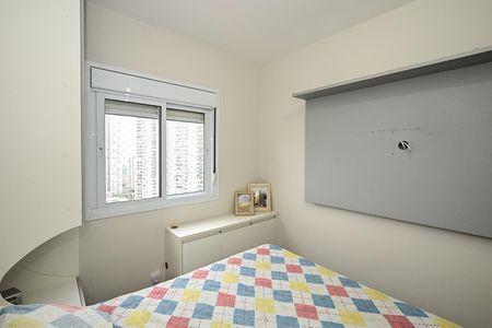 Apartamento à venda com 75m², 2 quartos e 2 vagasQuarto