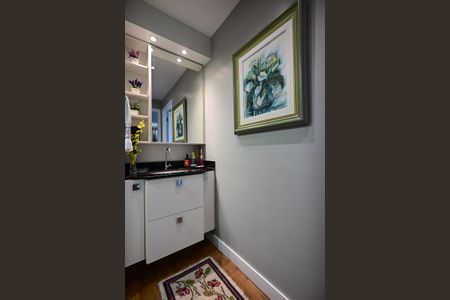 Apartamento à venda com 75m², 2 quartos e 2 vagasBanheiro