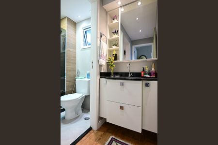 Apartamento à venda com 75m², 2 quartos e 2 vagasBanheiro
