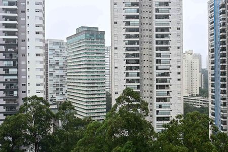Apartamento à venda com 75m², 2 quartos e 2 vagasVista da Suíte