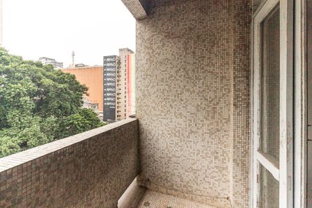 Apartamento à venda com 100m², 2 quartos e sem vaga Apartamento à venda com 100m², 2 quartos e sem vagaVaranda da Sala