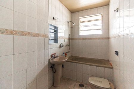 Apartamento à venda com 100m², 2 quartos e sem vaga Apartamento à venda com 100m², 2 quartos e sem vagaBanheiro