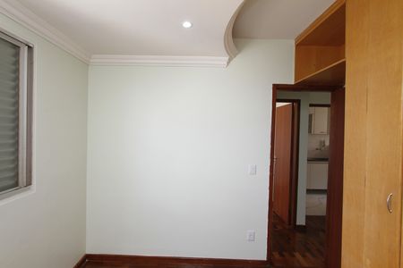 Apartamento à venda com 65m², 2 quartos e 1 vagaQuarto 2