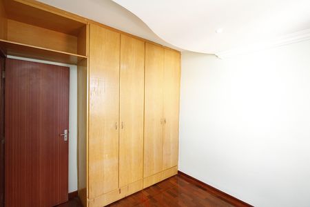 Apartamento à venda com 65m², 2 quartos e 1 vagaQuarto 2